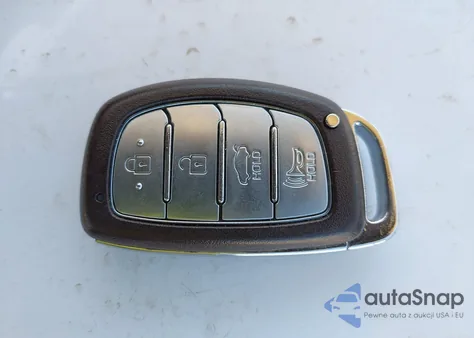 2019 Hyundai Elantra Value Edition z USA, uszkodzony, nr VIN KMHD84LF2KU823960